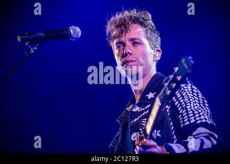 Aarhus, Danimarca. 01 settembre 2019. Il cantante, cantautore e musicista danese Mads Langer esegue un concerto dal vivo al Musikhuset di Aarhus. (Foto di merito: Gonzales Photo - Morten Kjaear). Foto Stock