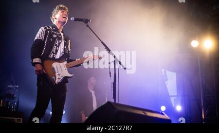 Aarhus, Danimarca. 01 settembre 2019. Il cantante, cantautore e musicista danese Mads Langer esegue un concerto dal vivo al Musikhuset di Aarhus. (Foto di merito: Gonzales Photo - Morten Kjaear). Foto Stock