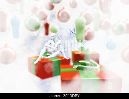 Natale Capodanno colorate scatole regalo rosso e verde con archi di nastri e seduto uomo elfo figura sullo sfondo di colorato b Foto Stock