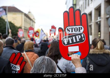 Protesta anti TTIP Foto Stock