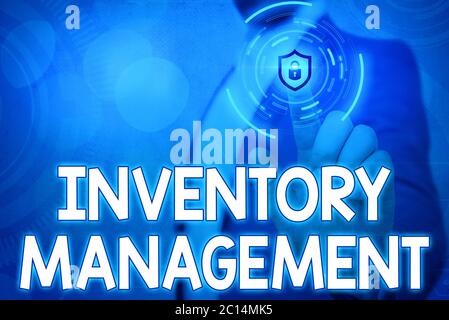 Scrittura manuale di testo Gestione inventario. Supervisione concettuale delle foto di beni e articoli non capitalizzati Foto Stock