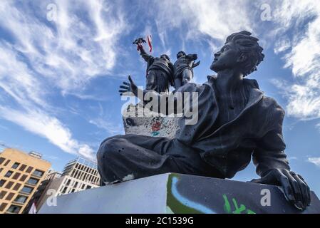 Monumento in Piazza Martiri progettato dallo scultore italiano Marino Mazzacurati nel centro di Beirut, in Libano Foto Stock