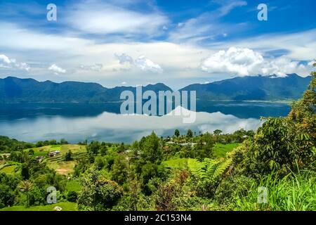 Lago Maninjao a Sumatra Foto Stock