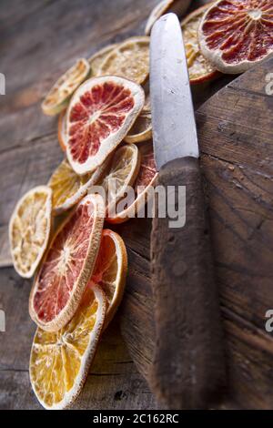 Fette di agrumi secchi Foto Stock
