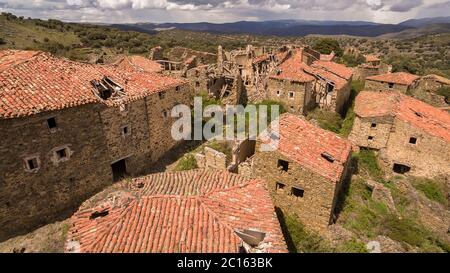 Garranzo è un villaggio abbandonato della provincia di la Rioja, in Spagna Foto Stock