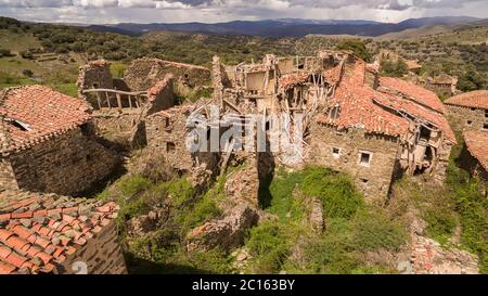 Garranzo è un villaggio abbandonato della provincia di la Rioja, in Spagna Foto Stock