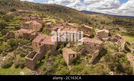 Garranzo è un villaggio abbandonato della provincia di la Rioja, in Spagna Foto Stock