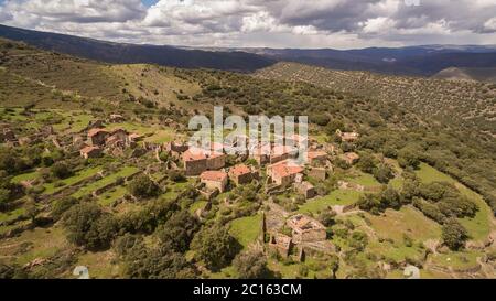 Garranzo è un villaggio abbandonato della provincia di la Rioja, in Spagna Foto Stock