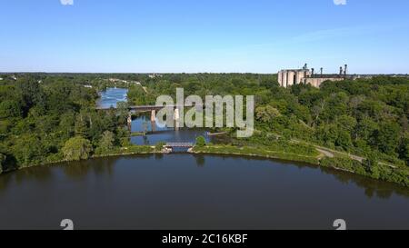 Waterford Ponds e Black Bridge Aerial- Waterford Ontario Canada Foto Stock