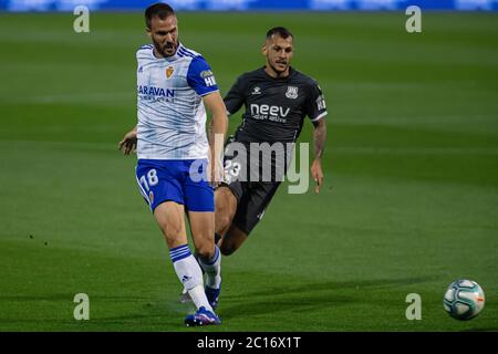 Saragozza, Spagna. 13 Giugno 2020. Pichu Atienza del Real Zaragoza (18) durante la Liga match tra Real Zaragoza e Alcorcon a la Romareda. (Foto di Daniel Marzo/Pacific Press) Credit: Pacific Press Agency/Alamy Live News Foto Stock