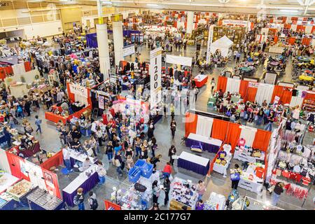 New Orleans Louisiana, New Orleans Ernest N. Morial Convention Center, centro, piano espositore, stand, espositore, fiera, gioielleria internazionale, gioiello Foto Stock