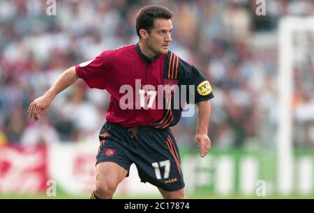 Manchester, Grossbritannien. 30 Apr 2020. Calcio, primo: 15 Giugno 1996 Campionato europeo di calcio Euro 1996 gruppo, gruppo 2, gruppo B, archivio foto, archivio immagini Francia - Spagna 1: 1 Manjarin, mezza cifra | utilizzo nel mondo Credit: dpa/Alamy Live News Foto Stock