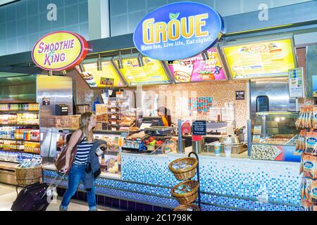 New Orleans, Louisiana, Louis Armstrong, aeroporto internazionale di New Orleans, MSY, terminal, fast food, ristoranti, cibo, cena, mangiare fuori, Grove, Smoothie Foto Stock