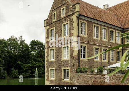 Castello di Hülshoff vicino Havixbeck, Münster terra, Nord Reno-Westfalia, Germania Foto Stock