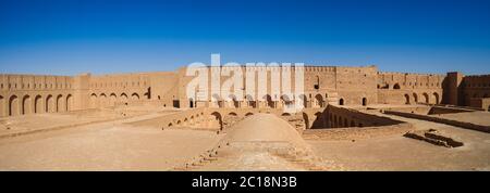 Vista sul tetto della fortezza di al-Ukhadir vicino a Karbala Iraq Foto Stock