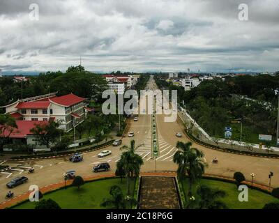 Vista aerea dalla porta di Patuxai, Vientiane Laos Foto Stock