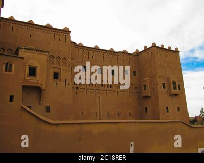 Vista di Ouarzazate città vecchia aka kasbah, Marocco Foto Stock