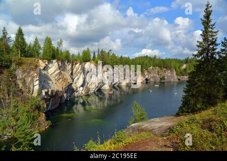 Cava di marmo in Ruskeala Foto Stock