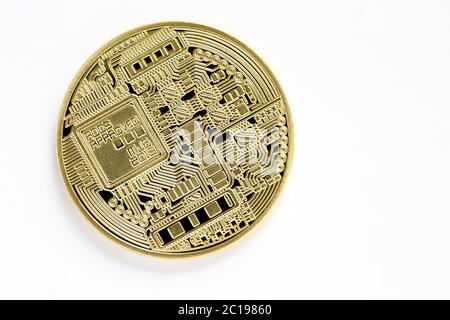 retro di moneta d'oro (monete virtuali) isolato su sfondo bianco Foto Stock