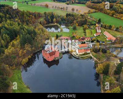 Castello Cervena Lhota in Repubblica Ceca - veduta aerea Foto Stock