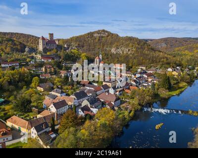 Castello Hardegg in Austria - veduta aerea Foto Stock