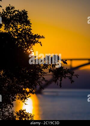 Tramonto paesaggio ponte continentale per isola Krk Croazia Foto Stock