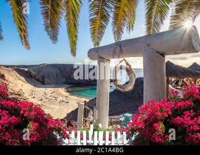 Paesaggio con spiaggia Papagayo, Lanzarote, Isole Canarie, Spagna Foto Stock