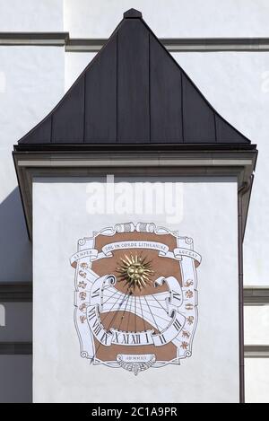 Meridiana sul Palazzo dei Granduchi di Vilnius Foto Stock