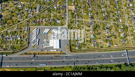 Fotografia aerea, distributore di benzina Shell, Vietingstraße, parcheggio camion, fotografia aerea, distributore di benzina Shell, Vietingstraße, parcheggio camion, autostrada Foto Stock