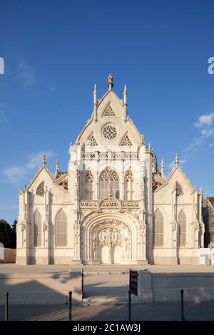 Francia, Ain, Bourg en Bresse, Monastero reale di Brou restaurato nel 2018, la chiesa di San Nicola de Tolentino capolavoro del gotico fiammeggiante Foto Stock