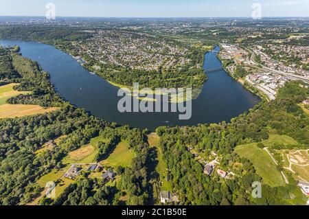 Vista aerea, vista città Heisingen, Ruhrschleife, santuario degli uccelli Heisinger Bogen, ELODEA Algenpest, Essen, zona Ruhr, Nord Reno-Westfalia, Germania, b Foto Stock