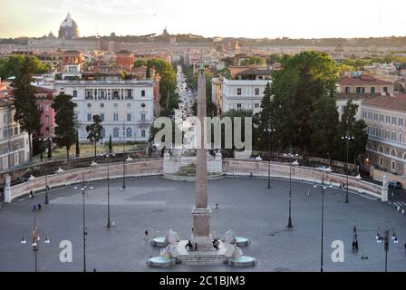 Piazza del Popolo: Vista dalla Terrazza del Pincio Foto Stock