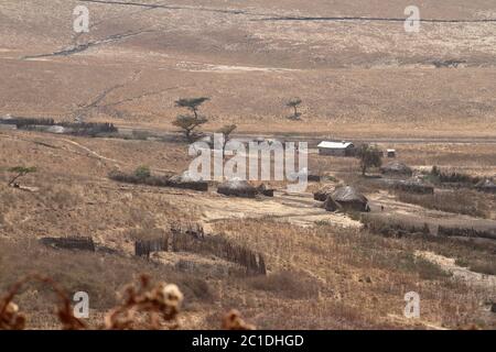 Villaggio del Massai nel Serengeti Foto Stock