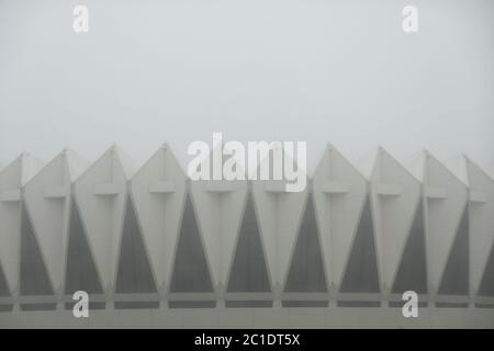 Hampton Coliseum nella nebbia Virginia Foto Stock