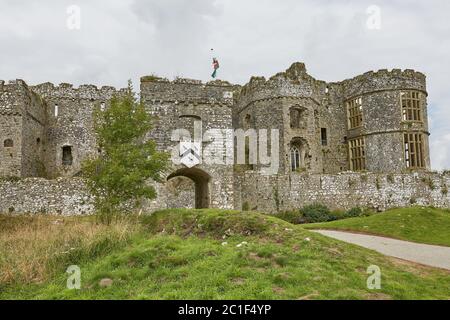 Carew Castle in Pembrokeshire, Galles, Inghilterra, Regno Unito Foto Stock