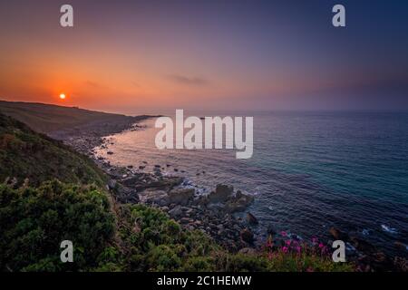Tramonto sul Cornish Coast Foto Stock