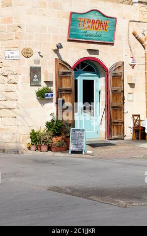 Il ristorante Terrone, Triq il Wilga, Marsaxlokk, Malta. Foto Stock