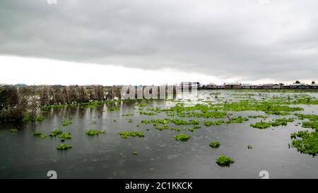 Case in palafitte nel villaggio di Ganvie sul lago Nokoue, Benin Foto Stock