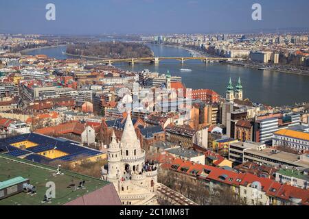 Una vista panoramica su Budapest, l'8 giugno 2013 a Budapest, Ungheria. Budapest per quantità della popolazione prende il nono posto Foto Stock