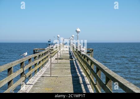 Il vecchio molo di Koserow sull'isola di Usedom Foto Stock