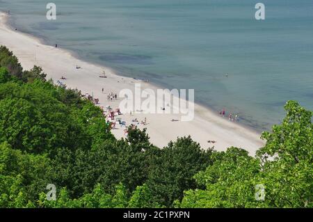 Sulla spiaggia di sabbia, Thiessow, MÃ¶nchgut, Isola di RÃ¼gen, Meclemburgo-Vorpommern, Germania, Europa occidentale Foto Stock