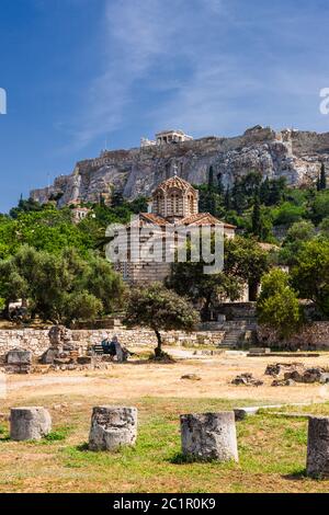Antiche rovine di Agora e l'Acropoli di Atene, Atene, Grecia, Europa Foto Stock