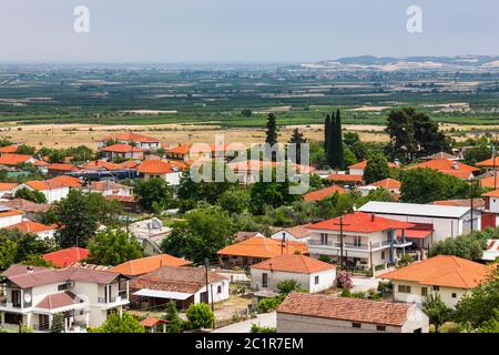 Paesaggio urbano di Vergina, e Macedonia pianure, sito archeologico di Aigai, Vergina, Macedonia centrale, Grecia, Europa Foto Stock