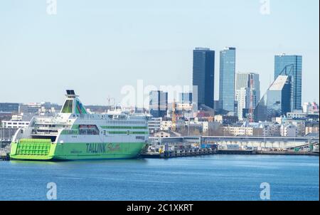 23 aprile 2019, Tallinn, Estonia. Traghetto ad alta velocità per passeggeri e auto della nave estone riguarda Tallink Star nel porto di Tallinn. Foto Stock