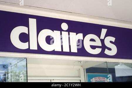 15 giugno 2020, Londra, Regno Unito: Il logo di Claire visto in una delle loro filiali. (Immagine di credito: © Keith Mayhew/SOPA immagini via ZUMA Wire) Foto Stock