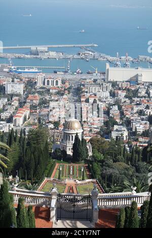 Vista sui giardini Bahai a Haifa. Israele Foto Stock