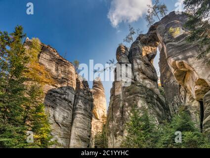 Ponte dei Devils (Certuv Most), formazioni di arenaria a Adršpach Rocks, Adršpach-Teplice Rocks NNational Reserve, Boemia, Repubblica Ceca Foto Stock