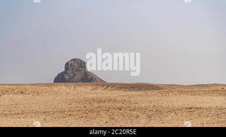 La Piramide Nera fu costruita dal Re Amenemhat III durante il Regno di mezzo d'Egitto 2055-1650 a.C. È una delle cinque piramidi rimaste degli ori Foto Stock