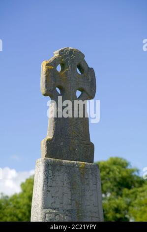 Croce celtica a Carew Pembroke Pembrokeshire Galles Foto Stock