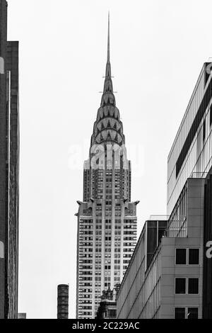 Immagine in bianco e nero della guglia del Chrysler Building di New York Foto Stock